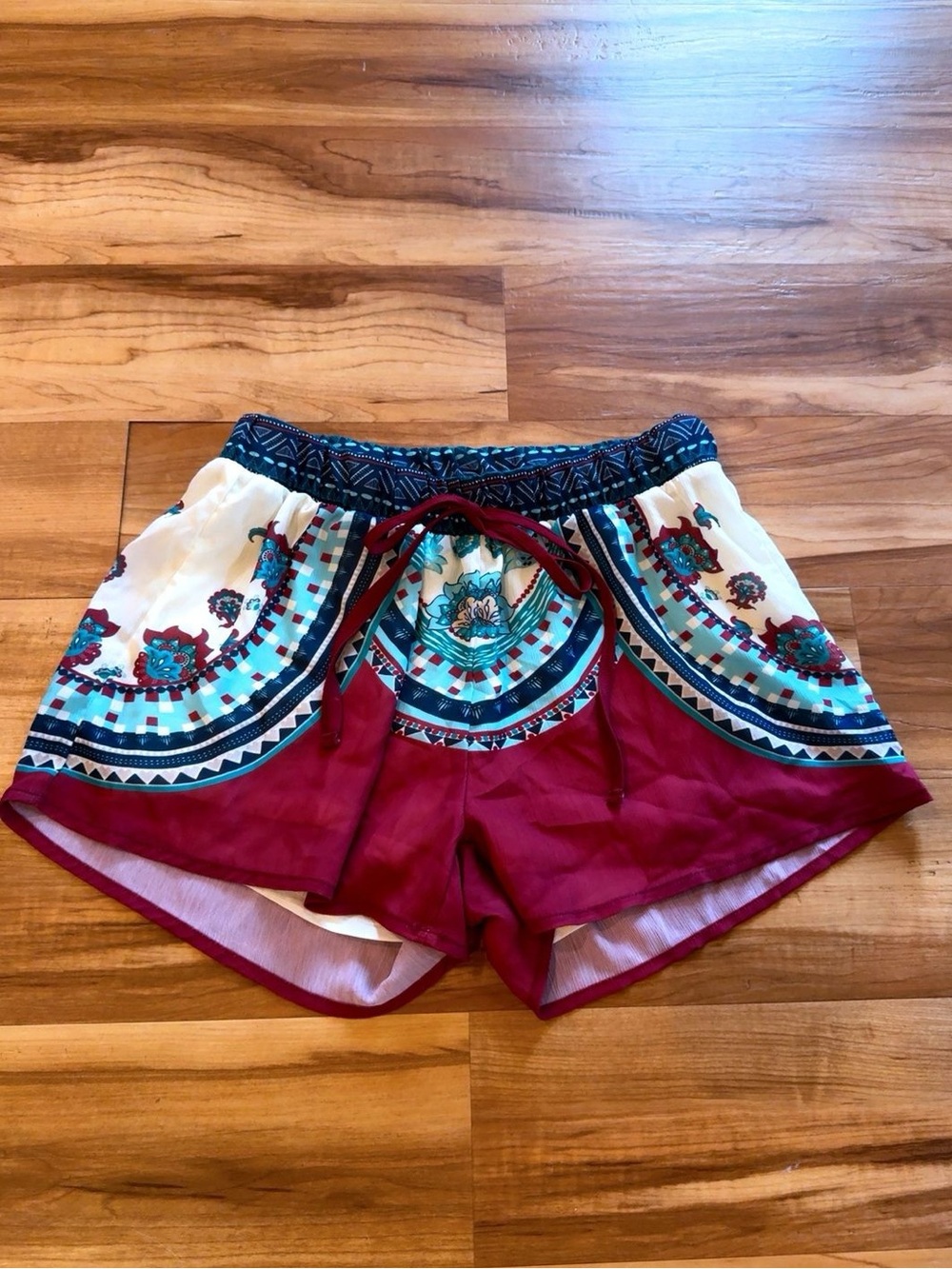 Freestyle Revolution Medium Boho Print Lined Shorts Burgundy Teal 2010s